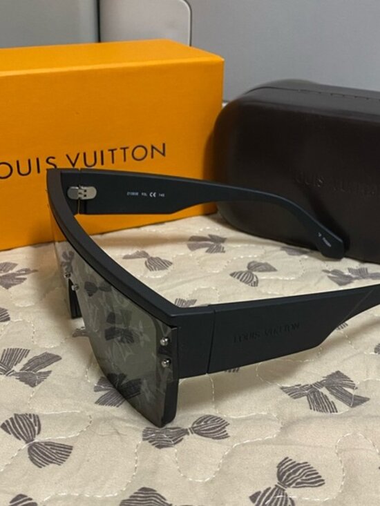 ?Louis Vuitton Sunglasses? main image 5